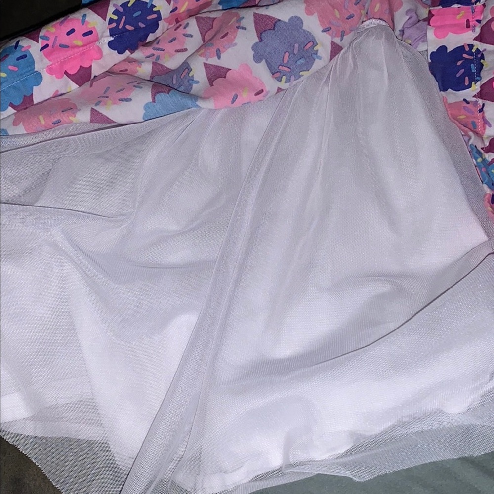 Dress - Picture 2 of 5